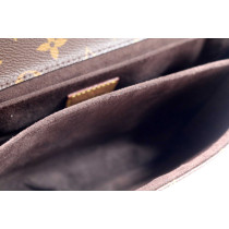 Louis Vuitton Metis Monogram