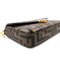 Fendi Wallet on Chain FF Diamonds Pelle Marrone