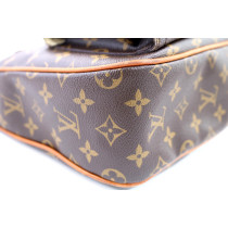Louis Vuitton Hudson GM Monogram