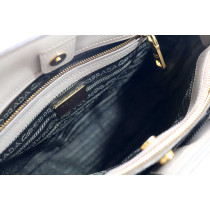 Prada Shopping Pelle Saffiano Grigia