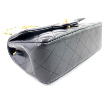 Chanel Square Pelle Nera
