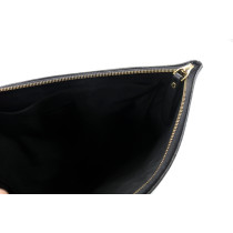 Louis Vuitton Daily Pouch Monogram