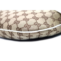Gucci Positano Hobo GG Beige