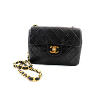 Chanel Square Pelle Nera