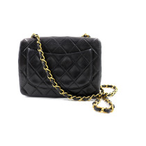 Chanel Square Pelle Nera
