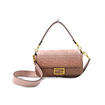Fendi Baguette Limited Pelle Rosa