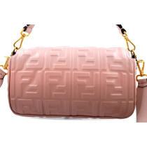 Fendi Baguette Limited Pelle Rosa