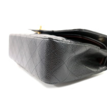 Chanel 11.12 Pelle Caviar Nera