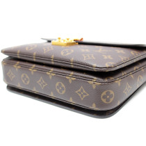 Louis Vuitton Metis Monogram