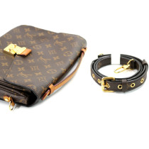 Louis Vuitton Metis Monogram