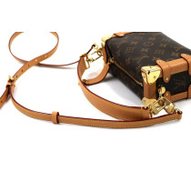 Louis Vuitton Trunk Monogram