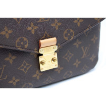 Louis Vuitton Metis Monogram