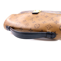 Louis Vuitton Metis Reverse Monogram