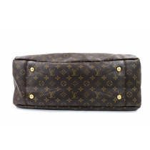 Louis Vuitton Artsy GM Monogram
