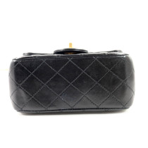 Chanel Classic Flap Mini Square Pelle Nera