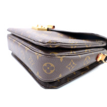 Louis Vuitton Metis Monogram