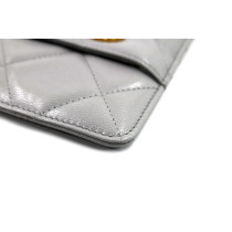 Chanel Portafoglio 19 Pelle Grigia