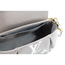 Louis Vuitton Favorite Pelle Grigia