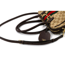Gucci Shopping Media GG Beige