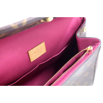 Louis Vuitton Cluny BB Monogram