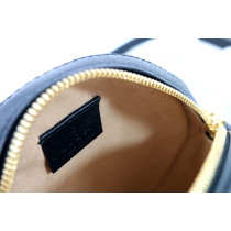 Gucci Round Pelle Nera