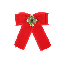 Gucci Spilla Tessuto Rosso e Strass