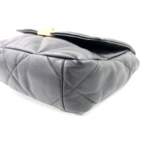 Chanel 19 Small Pelle D'Agnello Nera