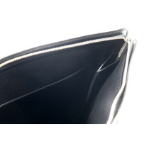 Gucci Pouch Emblem Pelle Nera
