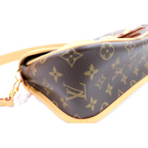 Louis Vuitton Diane Monogram