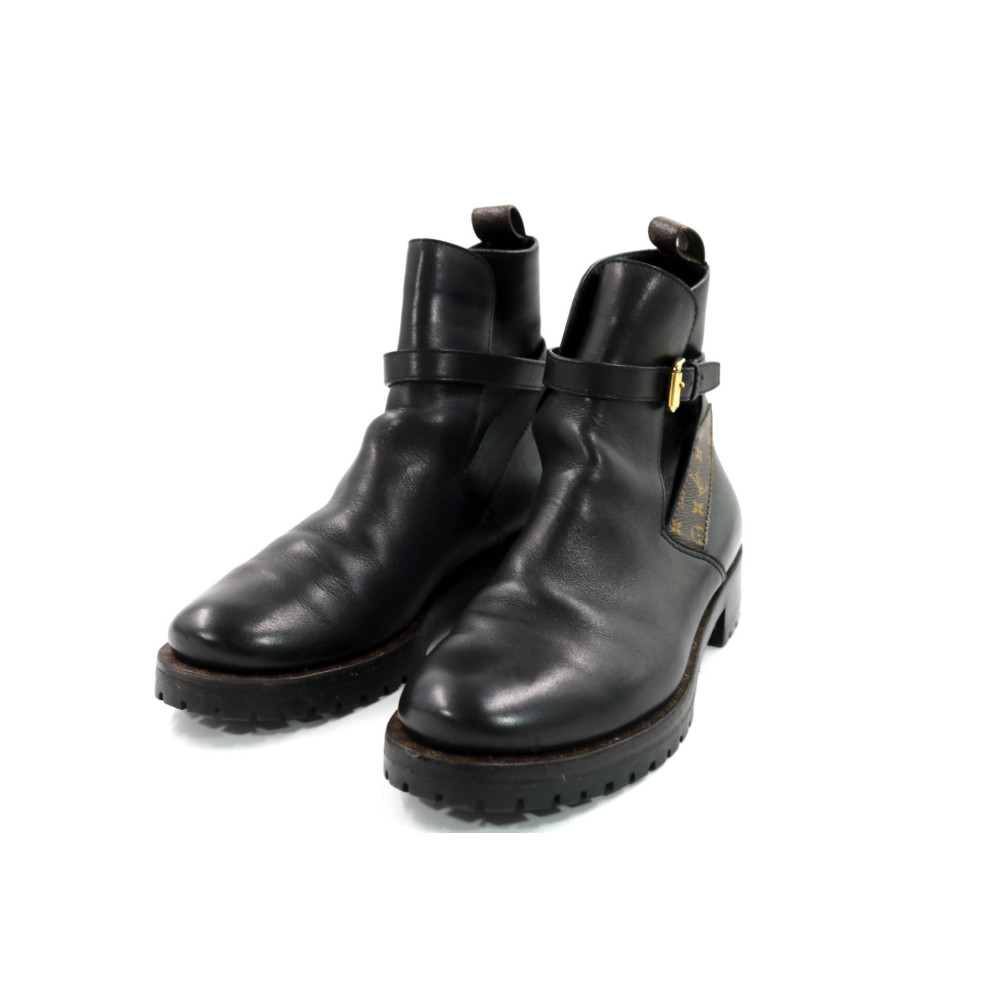 Louis Vuitton Stivaletti Discovery Pelle Nera