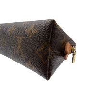 Louis Vuitton Pochette Cosmetique Monogram