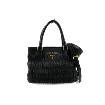 Prada Gauffre Pelle Nera