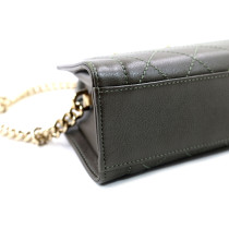 Chanel Label Click Mini Pelle Tortora
