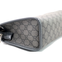 Gucci Trousse GG Grigio