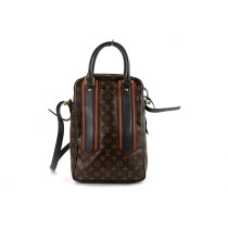 Louis Vuitton Bequia Monogram