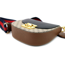 Gucci Padlock GG Supreme Beige
