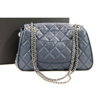 Chanel Cruise 2016 Pelle Blu