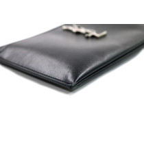 Saint Laurent Pochette Pelle Nera