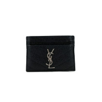 Saint Laurent Portacarte Cassandre Matelassè Pelle Nera