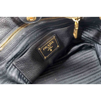 Prada Shopping Pelle Nera