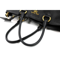 Prada Shopping Pelle Nera
