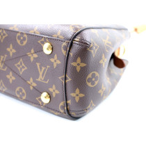 Louis Vuitton Montaigne BB Monogram