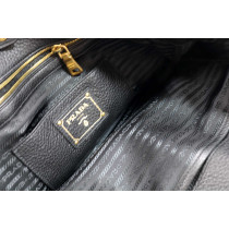 Prada Shopping Pelle Nera