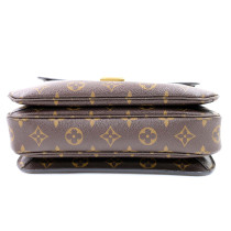 Louis Vuitton Metis Monogram