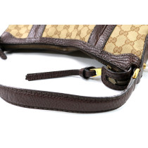 Gucci Hobo Running GG Beige