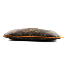 Louis Vuitton Pochette Milla Monogram