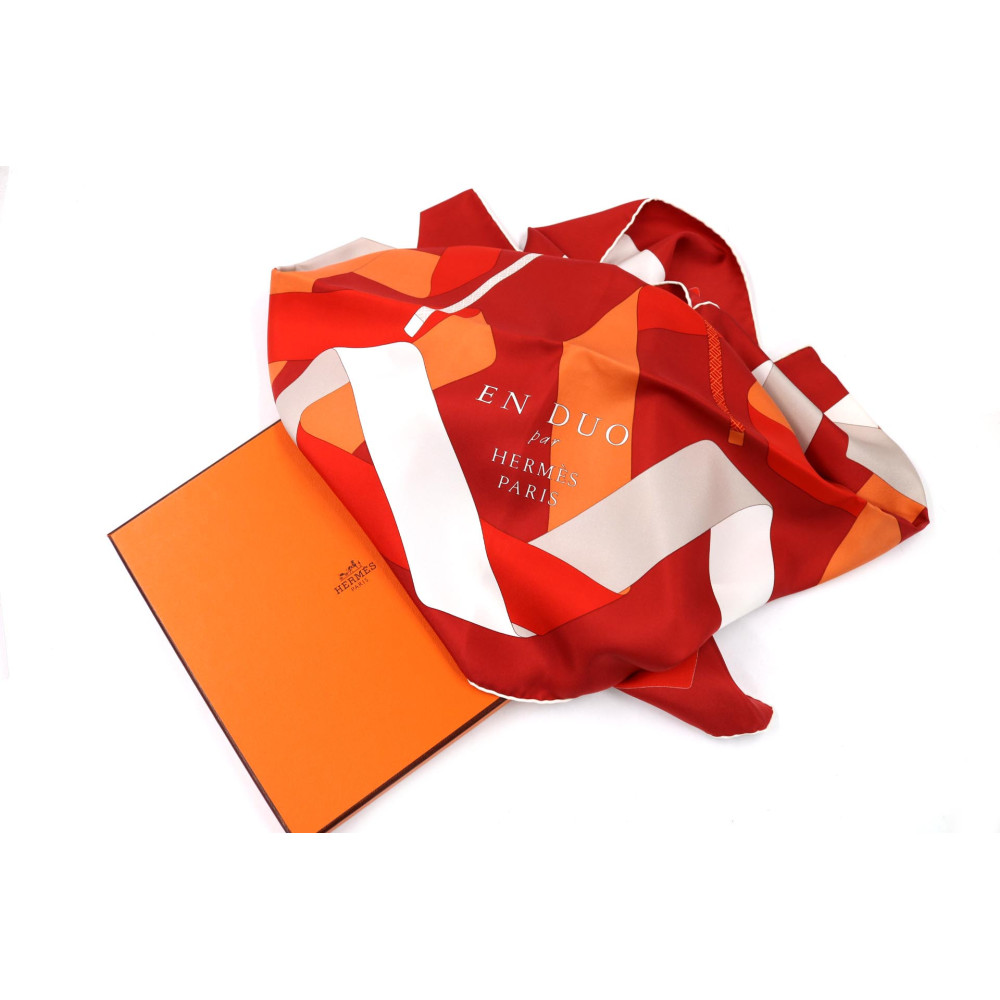 Hermes Foulard " Enduo" Seta Rossa, Bianca e Arancio