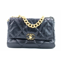 Chanel 19 Media Pelle Nera
