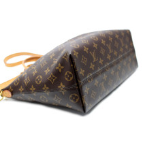 Louis Vuitton Boetie Monogram