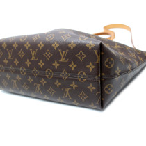 Louis Vuitton Boetie Monogram